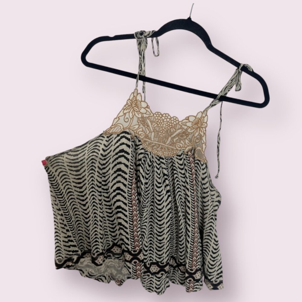 ⭐️ Jungle Hipster Hippie Artsy Art Drape Cami Classy Linen Chic Coquette Blouse